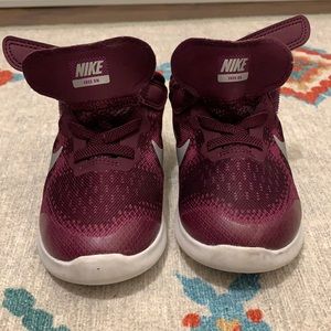 Nike Free RN childs sneaker